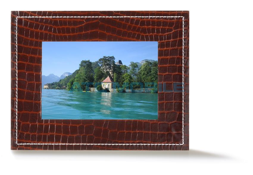 Parrot Photo Viewer 7 (10x15 cm) - digitální rámeček Parrot pro foto s Bluetooth™ - rozbaleno Parrot Photo Viewer 7 (10x15 cm) - digitální rámeček Parrot pro foto s Bluetooth™ - rozbaleno