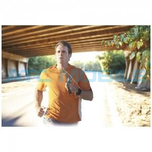 Sportovn&iacute; pouzdro CellularLine HANDBAND, pro smartphony do velikosti 5,2
